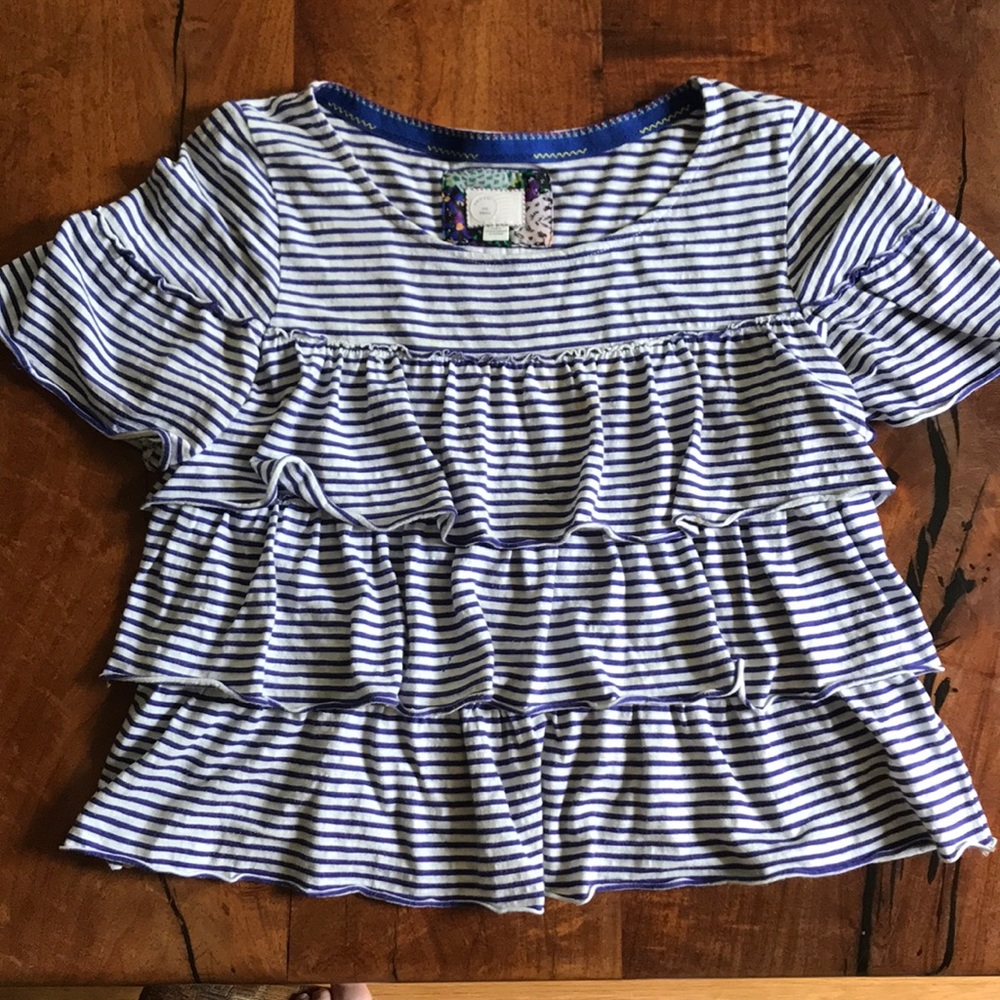 Stripped ruffled blouse